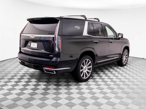 Certified 2024 Cadillac Escalade Premium Luxury Platinum w/ LPO, Floor Liner Package AWD/4WD image 6