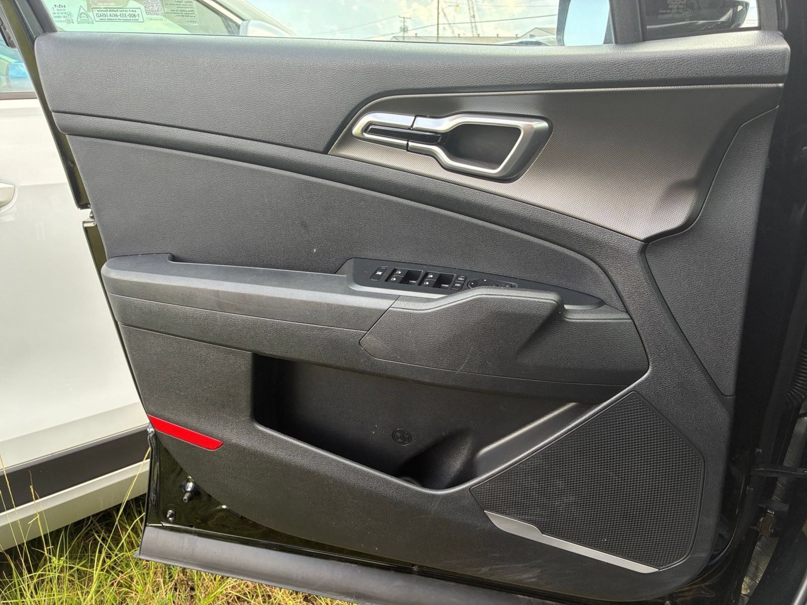 Used 2026 Kia Sportage LX FWD image 18
