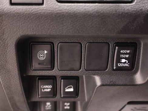 Used 2023 Nissan Frontier PRO-4X w/ Pro-4X Premium Package AWD/4WD image 26