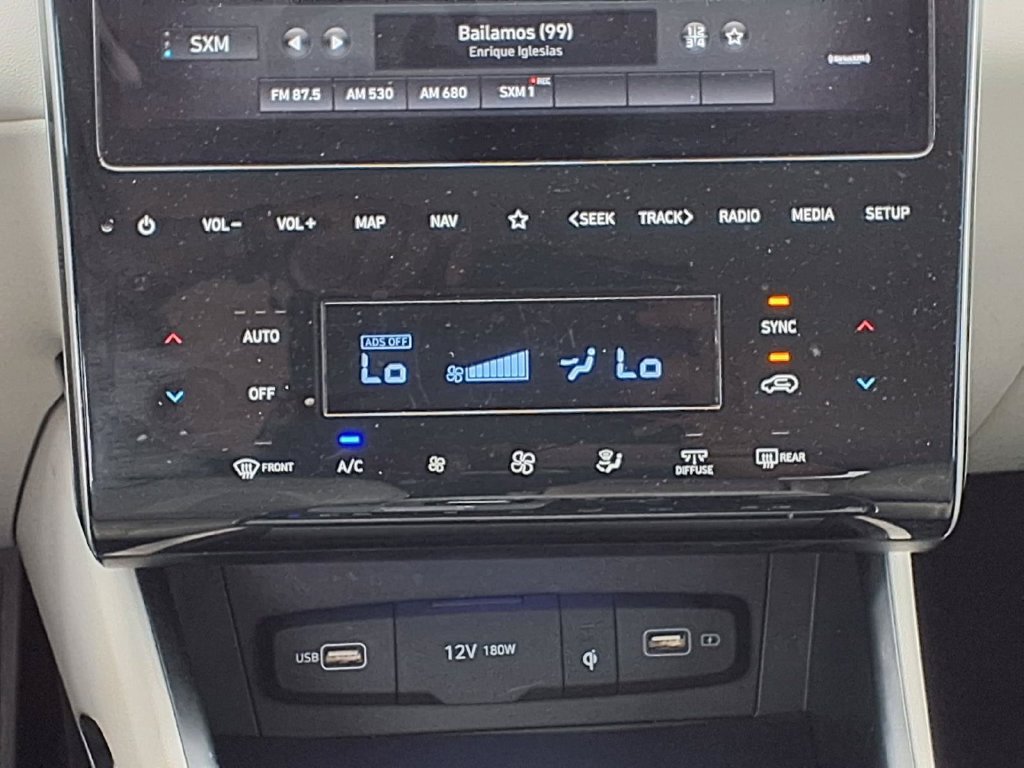 Used 2022 Hyundai Tucson Limited FWD image 16