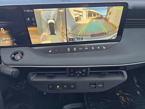 New 2026 Nissan Leaf SV+ w/ Floor Mat Package (SV+) image 7