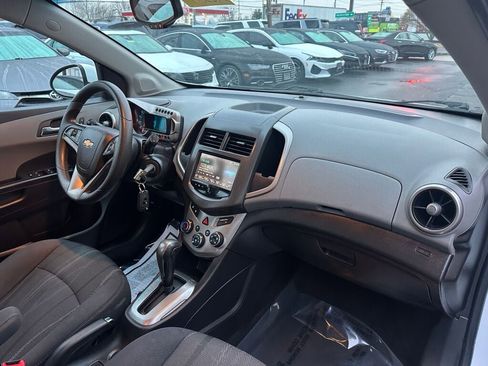 Used 2016 Chevrolet Sonic LT image 24