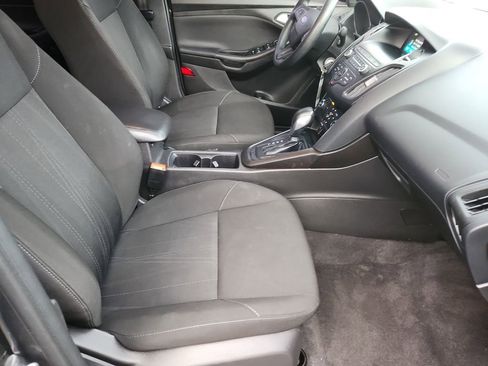 Used 2018 Ford Focus SE image 14