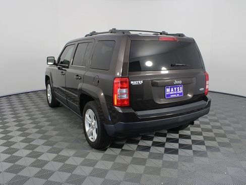 Used 2014 Jeep Patriot Latitude image 19
