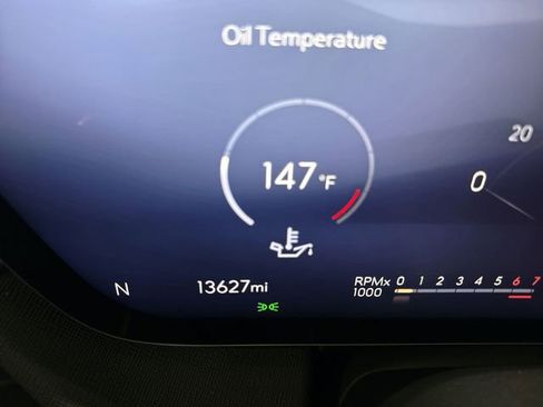 Used 2025 Buick Enclave Preferred AWD/4WD image 12