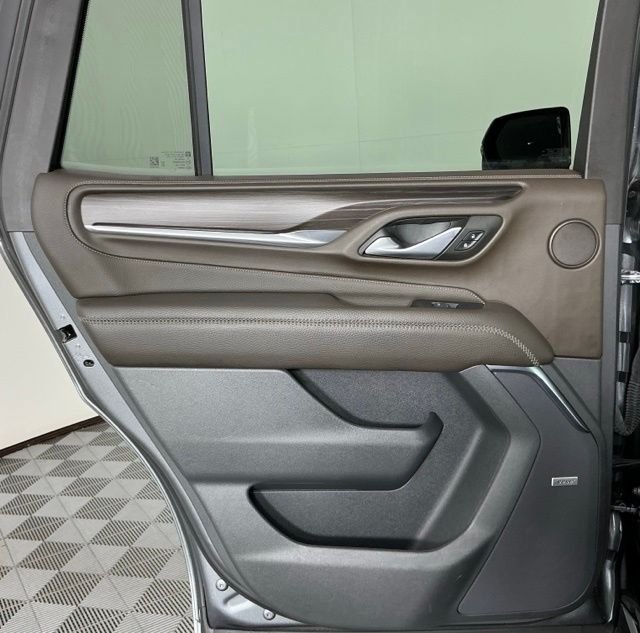 Used 2022 GMC Yukon Denali RWD image 16