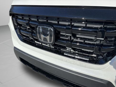 New 2026 Honda Ridgeline Black Edition image 10