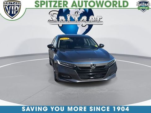 Used 2019 Honda Accord Touring image 3