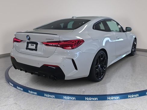 New 2026 BMW 430i Coupe w/ M Sport Package image 4