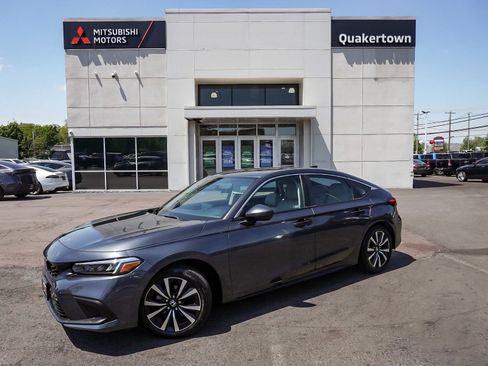 Used 2024 Honda Civic EX-L image 39