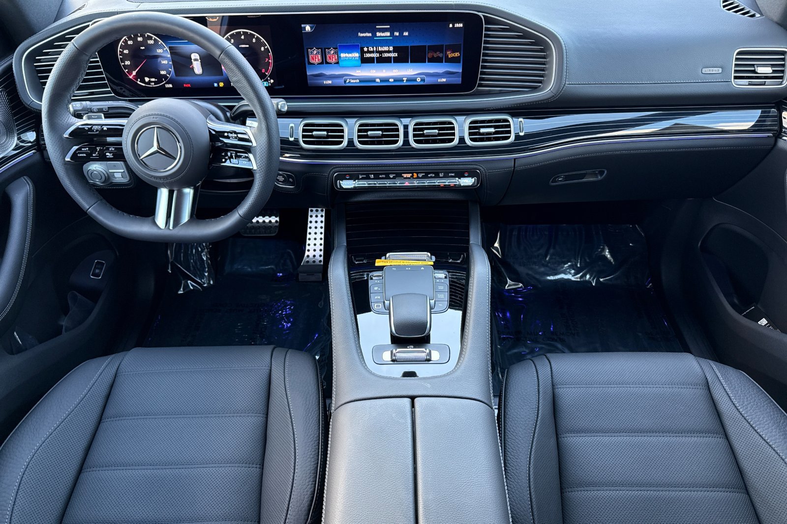 New 2025 Mercedes-Benz GLS 580 4MATIC image 3
