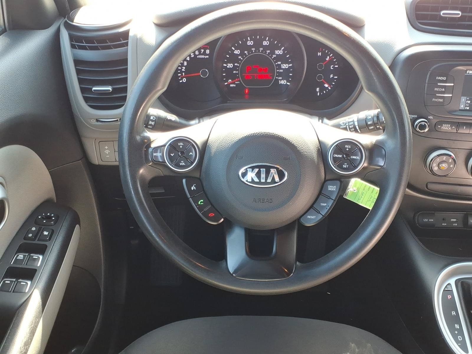 Used 2017 Kia Soul FWD image 5