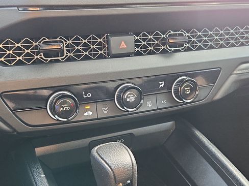 Used 2023 Honda Accord LX image 24