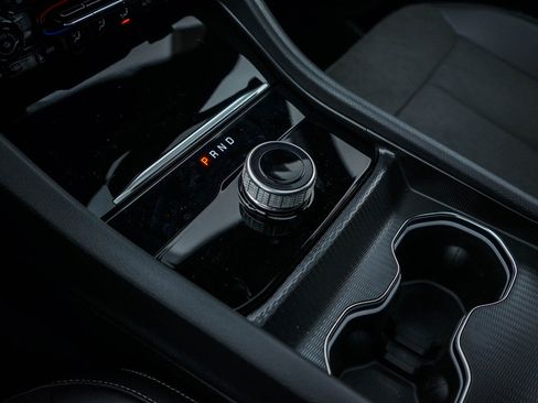 New 2025 Jeep Grand Cherokee L Altitude image 28