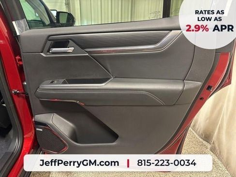 New 2026 GMC Acadia Elevation w/ Black Edition AWD/4WD image 18