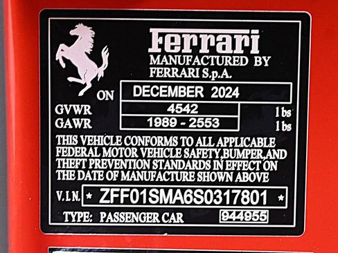 Used 2025 Ferrari 296 GTS image 28