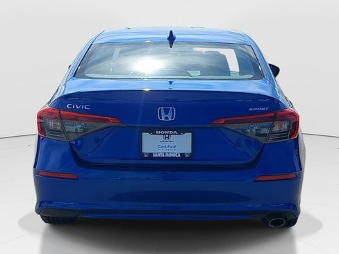 Used 2023 Honda Civic Sport image 6