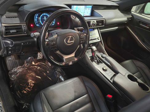 Used 2017 Lexus IS 350 AWD image 2
