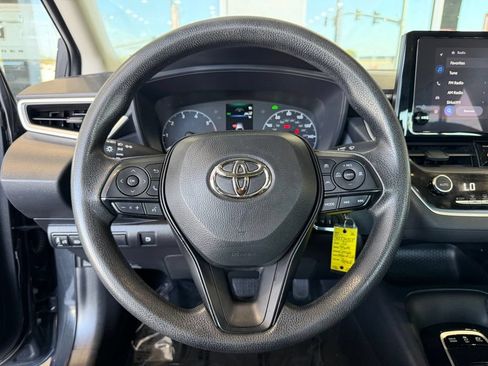 Certified 2025 Toyota Corolla LE FWD image 23