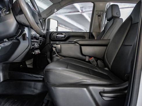 Used 2023 GMC Sierra 2500 Pro w/ Convenience Package AWD/4WD image 30