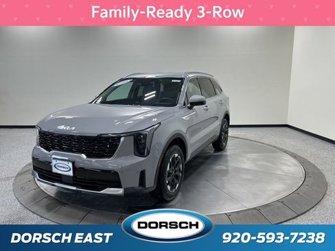 New 2026 Kia Sorento S image 1