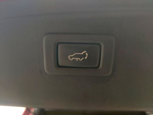 Used 2016 Subaru Outback 2.5i Limited AWD/4WD image 16