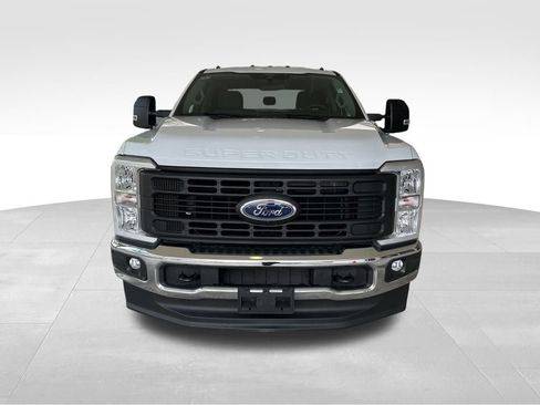 Used 2024 Ford F350 XL w/ 360-Degree Camera Package AWD/4WD image 11
