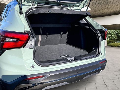 New 2026 Chevrolet Trax ACTIV w/ Sunroof Package image 5