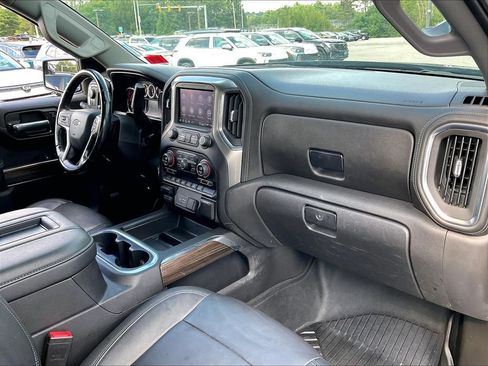 Used 2021 Chevrolet Silverado 1500 LT Trail Boss w/ Convenience Package II AWD/4WD image 13