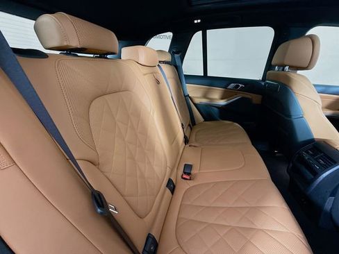 Used 2024 BMW X5 xDrive50e w/ Parking Assistance Package image 27