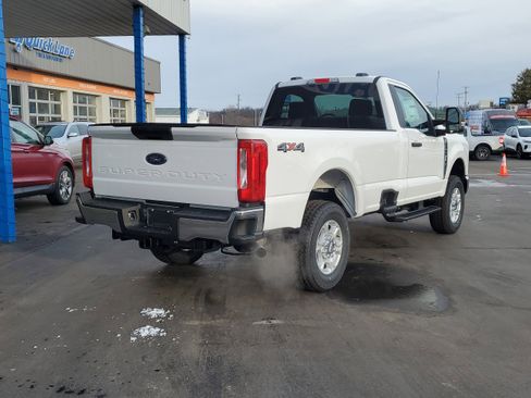New 2026 Ford F350 XLT w/ Snow Plow/Camper Package AWD/4WD image 11