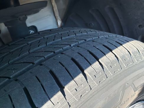 Used 2023 Honda Pilot EX-L image 17