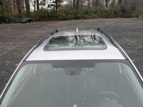 Used 2017 Subaru Forester 2.5i Touring image 15