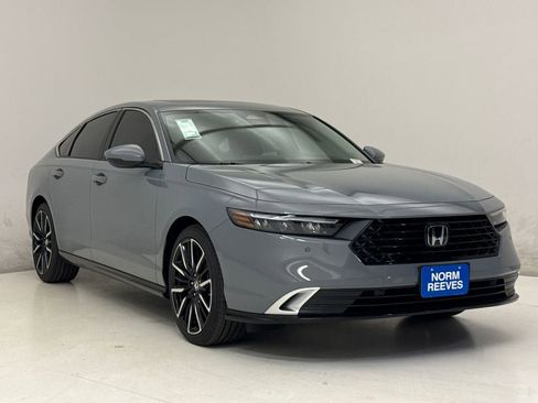 New 2026 Honda Accord Touring image 4