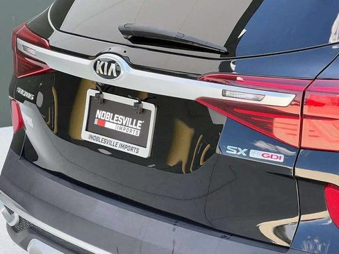 Used 2021 Kia Seltos SX AWD/4WD image 33