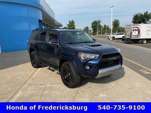 Used 2022 Toyota 4Runner TRD Off-Road Premium w/ Moonroof Package AWD/4WD image 8