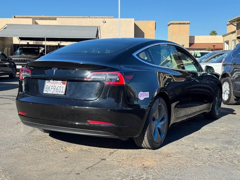 Used 2019 Tesla Model 3 image 14