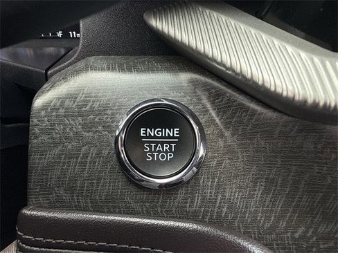 Used 2025 Ford Explorer Platinum w/ LUX Leather Package image 23