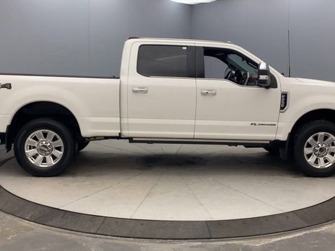 Used 2022 Ford F250 Platinum AWD/4WD image 6