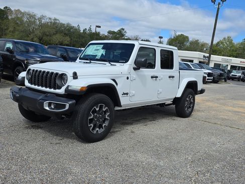 New 2026 Jeep Gladiator Sport image 8