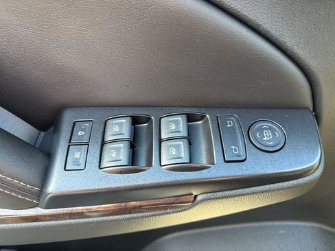 Used 2018 Chevrolet Tahoe LS w/ Max Trailering Package image 26