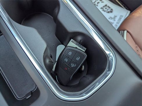 New 2026 GMC Sierra 1500 Denali Ultimate AWD/4WD image 15