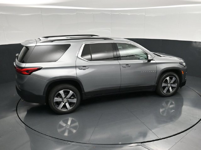 Used 2023 Chevrolet Traverse LT w/ LT Premium Package AWD/4WD image 53
