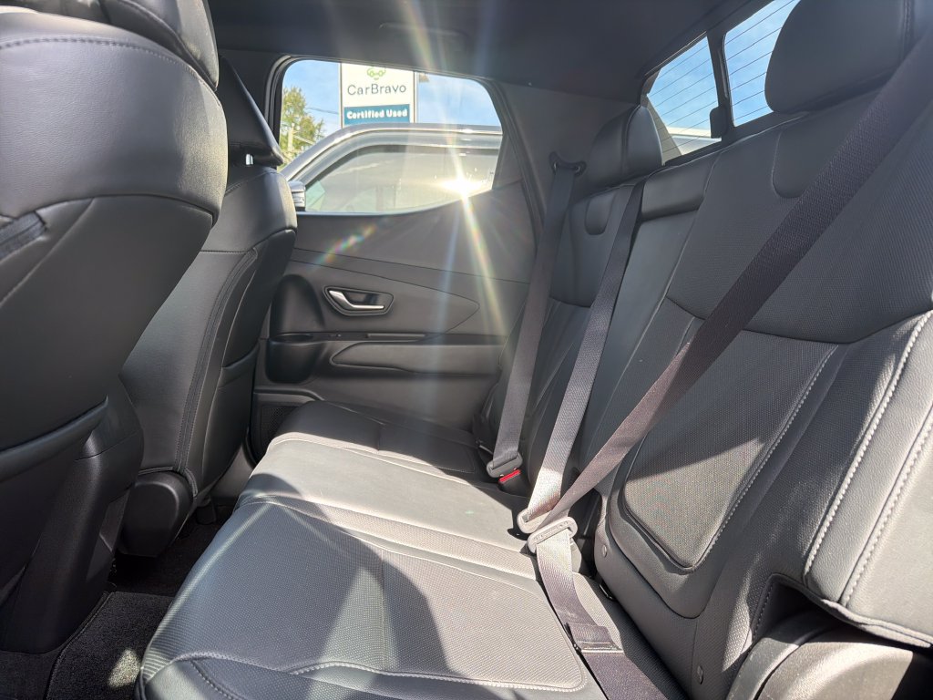 Used 2024 Hyundai Santa Cruz Night AWD/4WD image 25