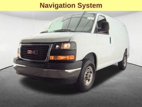 Used 2025 GMC Savana 2500 w/ Driver Convenience Package RWD image 4