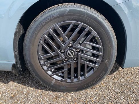 New 2026 Nissan Sentra SV w/ SV Convenience Package image 6