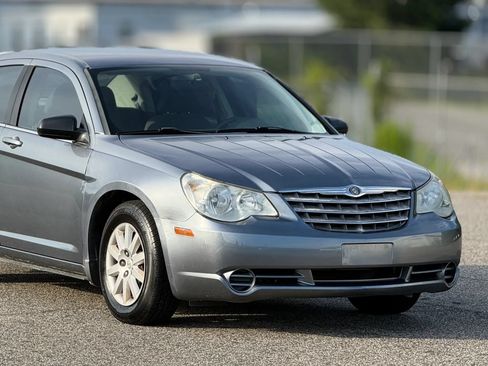 Used 2008 Chrysler Sebring LX FWD image 15