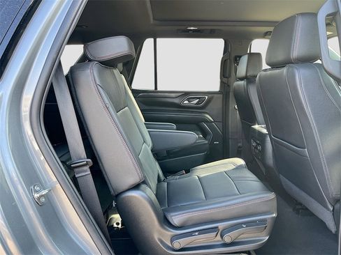 Used 2022 Chevrolet Tahoe RST w/ Luxury Package image 31