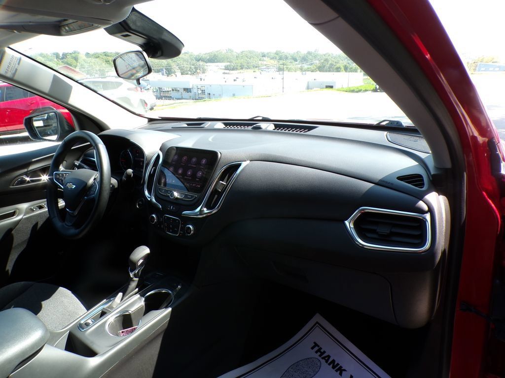 Used 2024 Chevrolet Equinox LT AWD/4WD image 14