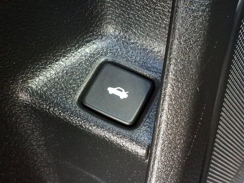 Used 2020 Honda Civic LX image 18